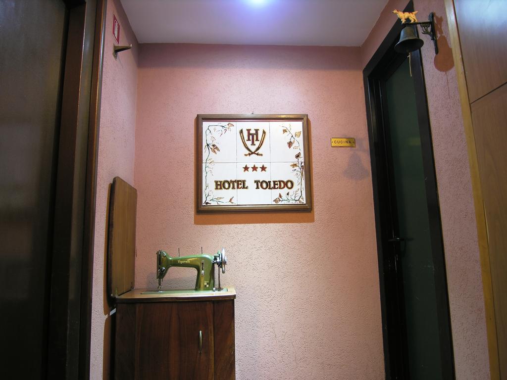 Hotel Toledo Неаполь Экстерьер фото
