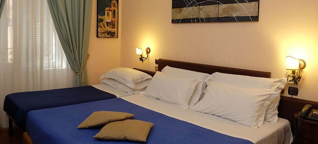 Hotel Toledo Неаполь Экстерьер фото